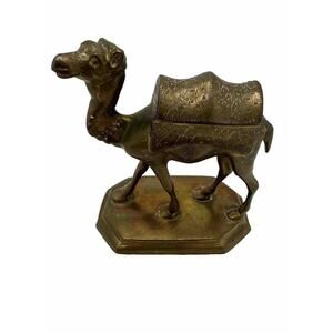 Vintage Solid Brass Camel Detailed 3.5” Tall 3” Long Showpiece Decorative Art